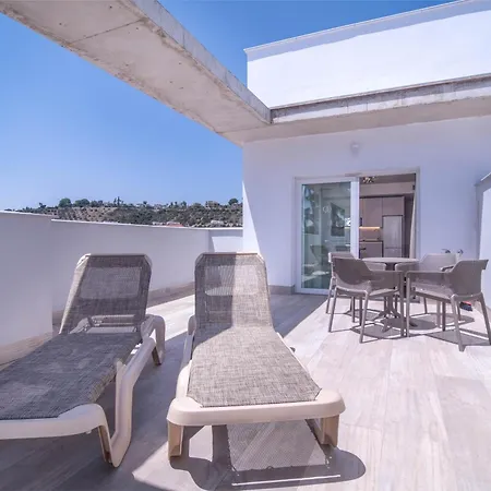 Aljarafe Suites By Qhotels Gelves Exterior photo