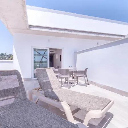 Aljarafe Suites By Qhotels Gelves Exterior photo